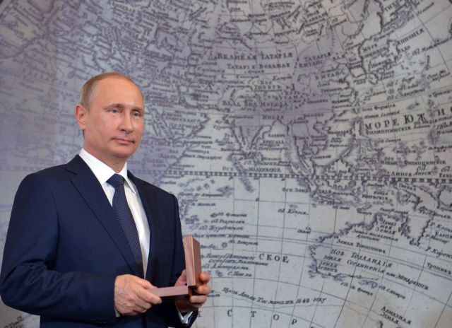 Πούτιν κατά «δήθεν εταίρων της Ρωσίας» που «ήθελαν οικονομική κατάρρευση»